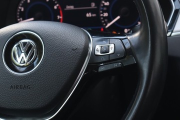 Volkswagen Passat B8 Limousine 1.8 TSI BlueMotion Technology 180KM 2018 VW Passat 1.8 TSI, Salon Polska, GAZ, Automat, zdjęcie 15