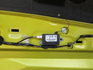 ANTÉNA ZESILOVAČ 7CP118C847CA C-MAX KUGA MK2