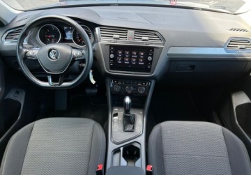 Volkswagen Tiguan Allspace SUV 2.0 TDI 150KM 2020 Volkswagen Tiguan Allspace Comfortline Pakiety, ACC, Podgrzewane fotele,, zdjęcie 3