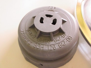 ВСТАВКА ФАРЫ HELLA 6220121991062