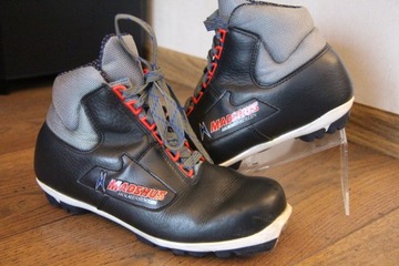 МАДШУС ННН — РАЗМЕР 38/24 СМ — КОЖА — С УТЕПЛЕНИЕМ