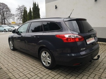 Ford Focus III Kombi 1.0 EcoBoost 125KM 2013 Ford Focus 1.0 12V 125KM Klimatronik Halogeny, zdjęcie 8