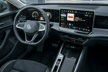 Volkswagen Passat B8 Variant Facelifting 1.5 TSI EVO 150KM 2024 Volkswagen Passat Elegance 1.5 TSI 150 KM DSG,, zdjęcie 21