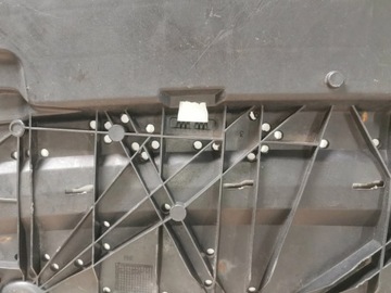 Płyta, osłona, podłoga zderzaka przedniego AUDI A-5 8W6 B9 przed lift 8.029