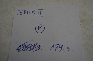 DAIHATSU TERIOS II - ZÁVĚS ULOŽENÍ SEDADLA PRAVÁ