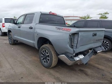 Toyota Tundra II 2021 Toyota Tundra SR5 2021 5.7l 5.7 Benzyna 381KM, zdjęcie 3