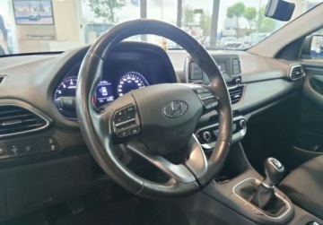 Hyundai i30 III Hatchback Facelifting 1.5 T-GDI 48V 160KM 2021 Hyundai i30 2021 1.5T-GDI 160KM 48V Classic Plus 45.595km Salon Polska 1wl, zdjęcie 13