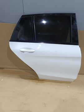 Mercedes W205 C klasa kombi drzwi tylne 149 prawe