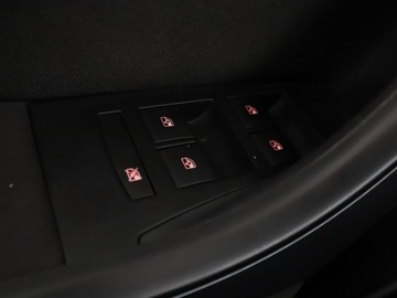 Opel Astra J Sports Tourer Facelifting 1.4 Turbo ECOTEC 140KM 2015 Opel Astra 1.4T Style Klimatyzacja Tempomat Navi, zdjęcie 30