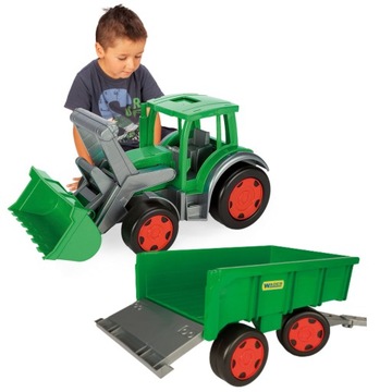 TRAKTOR SPYCHACZ Z PRZYCZEPA GIGANT WADER NA ROK