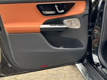 Mercedes GLC C254/X254 2025 GLC Coupe 300 e 4-Matic AMG Line 2.0 (360KM) 2025, zdjęcie 15