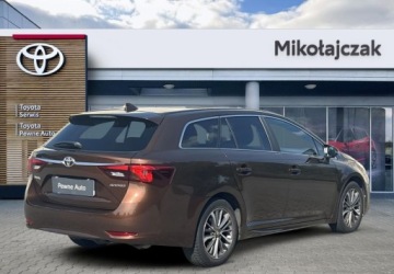 Toyota Avensis III Wagon Facelifting 2015 2.0 D-4D 143KM 2015 Toyota Avensis 2.0 D-4D Premium Salon PL Toyota Mikolajczak Leszno 2.0, zdjęcie 2