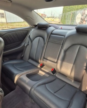 Mercedes CLK W209 Coupe C209 3.2 V6 (320) 218KM 2002 Mercedes-Benz CLK 3.2b skora automat BEZ RDZY Import Wlochy 3.2 Benzyna, zdjęcie 9