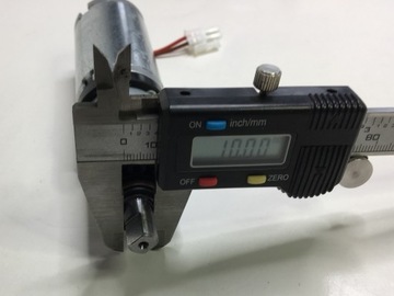НОВЫЙ двигатель с редуктором Buhler ГЕРМАНИЯ 12V.