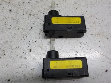 MONDEO MK3 SILNICZEK LAMPY