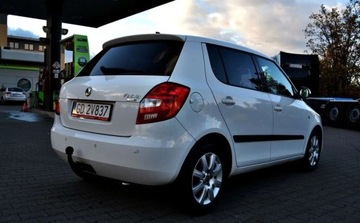 Skoda Fabia II Hatchback Facelifting 1.2 TSI 105KM 2010 Skoda Fabia Automat, Klimatyzacja, Nawigacja, Grzane Fotele 1.2 Benzyna, zdjęcie 10