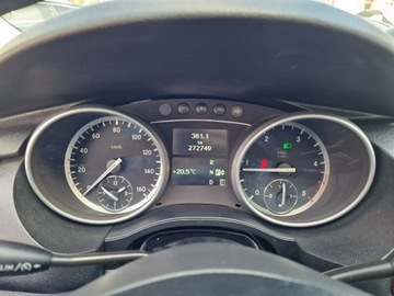 Mercedes Klasa R Off-roader Facelifting 350 CDI 4MATIC 265KM 2011 Mercedes R 350 3.0 CDI 265 KM, Long, 4 Matic,, zdjęcie 9