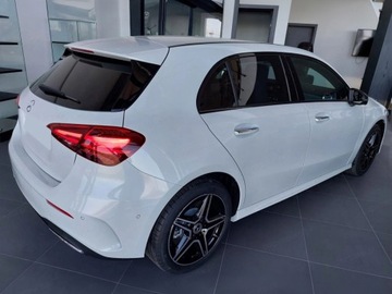 Mercedes Klasa A W177/V177 Hatchback Plug-In Facelifting 1.3 250e 218KM 2025 MERCEDES-BENZ A Klasa 250 e AMG Line 1.3 (218KM) 2025, zdjęcie 4