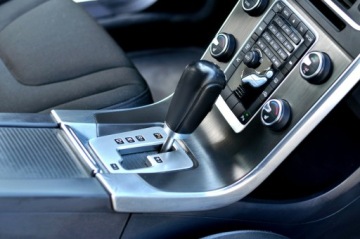 Volvo S60 II Sedan 2.0 D3 163KM 2012 Volvo S60 2.0 163 KM D3 Automat Navi Parktronik, zdjęcie 14