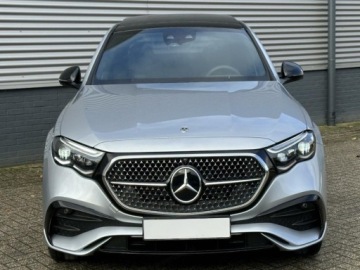 Mercedes Klasa E W214 Sedan 2.0 220d 197KM 2025 E Klasa 220 d 4-Matic AMG 2.0 (197KM) 2025, zdjęcie 1