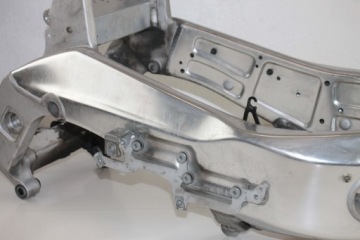 APRILIA RSV 1000 MILLE 97-03 РАМА С ДОКУМЕНТАМИ 2002