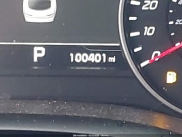 Kia Stinger Liftback 3.3 T-GDi 366KM 2018 Kia Stinger GT2 2018 3.3 Benzyna 365KM, zdjęcie 11