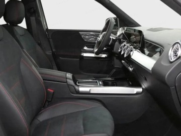 Mercedes GLB SUV 1.3 200 163KM 2024 200 AMG Line Suv 1.3 (163KM) 2024, zdjęcie 4