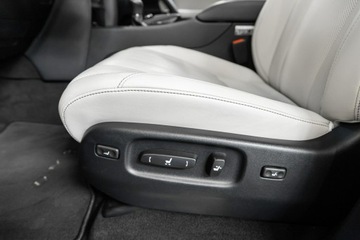 Lexus LX IV (570) 5.7 V8 367KM 2019 Lexus LX570 V8 367 KM Salon Polska. Bezwypadek., zdjęcie 29