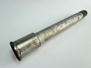 OŚKA PRZEDNIA PRZÓD KAWASAKI VERSYS 1000 23' KTRC