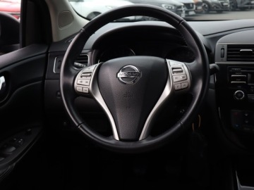 Nissan Pulsar 1.2 DIG-T 115KM 2016 Nissan Pulsar 1.2 DIG-T, Salon Polska, Klima, zdjęcie 16