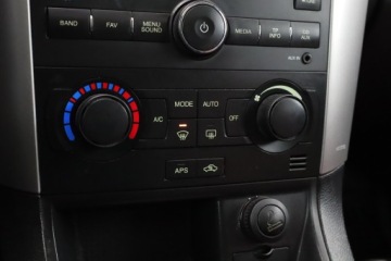 Chevrolet Captiva I 2.0D 150KM 2010 Chevrolet Captiva 2.0 D, Salon Polska, 4X4, zdjęcie 16