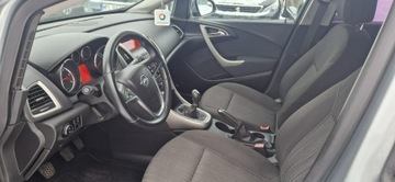Opel Astra J Hatchback 5d 1.7 CDTI ECOTEC 110KM 2010 Opel Astra Jeden Właściciel Zarejestrowany 1.7, zdjęcie 16