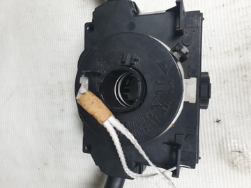 ПЕРЕКЛЮЧАТЕЛЬ PEUGEOT 96663084XT