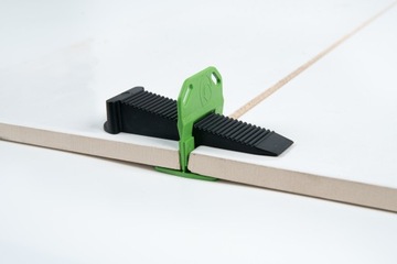 ЗАЖИМЫ Система выравнивающих клиньев 100+25 БЕСПЛАТНО 3ММ