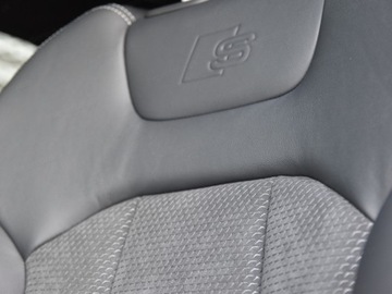 Audi Q7 II 2025 AUDI Q7 60 TFSI e quattro S Line Suv 3.0 (490KM) 2025, zdjęcie 3