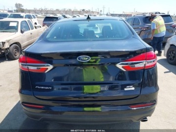 Ford Fusion 2019 Ford Fusion SE 2019 1.5l 1.5 Benzyna 181KM, zdjęcie 4