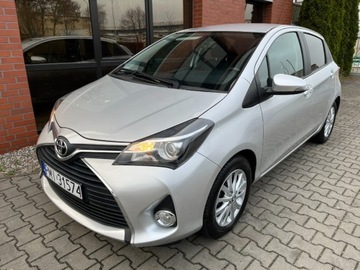 Toyota Yaris III Hatchback 5d Facelifting 1.33 Dual VVT-i 99KM 2015 Toyota Yaris 1.3 benzyna 99 KM automat zarej w PL zadbany mozliwa zam