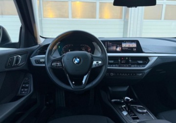 BMW Seria 1 F70 2024 BMW Seria 1 BMW 118i Advantage 1.5 Benzyna 136KM, zdjęcie 12