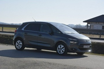 Citroen C4 Picasso II Picasso 1.6 BlueHDi 120KM 2016 Citroen C4 Picasso 1.6HDI nawi kamera nawiew tył, zdjęcie 11