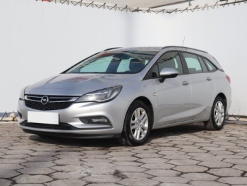 Opel Astra K Sports Tourer 1.6 CDTI 136KM 2018 Opel Astra 1.6 CDTI, Salon Polska, Serwis ASO, zdjęcie 1