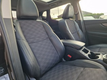 Nissan Qashqai II Crossover 1.2 DIG-T 115KM 2014 Nissan Qashqai Benzyna Tekna Navigacja Panorama, zdjęcie 22