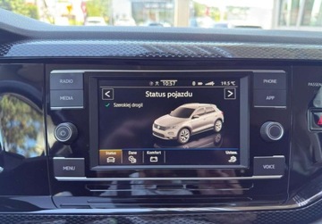 Volkswagen Taigo 1.0 TSI 110KM 2022 Volkswagen Taigo 1.0 TSI 110KM Life DSGGrzane FoteleSalonPLASOFV23, zdjęcie 22