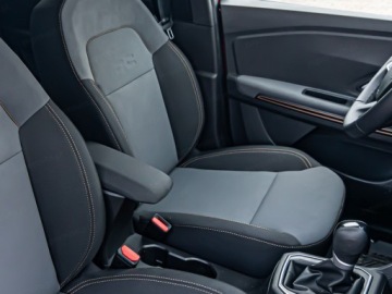 Dacia Jogger Hybrid 140 140KM 2025 Od ręki - Extreme 5-miejsc 1.6 Full Hybrid 140KM / Pakiet Drive, zdjęcie 4