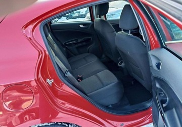 Alfa Romeo Giulietta Nuova II Hatchback 5d 1.4 TB 16v 120KM 2011 Alfa Romeo Giulietta Alfa Romeo Giulietta 1.4 Benzyna 120KM, zdjęcie 10