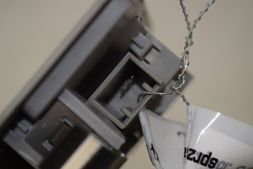 LAMPA OSVĚTLENÍ INTERIÉR ZADNÍ MAZDA RX-8 04R