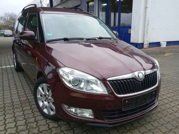 Skoda Roomster Mikrovan Facelifting 1.2 TSI 105KM 2010 Skoda Roomster 1.2 benzyna CLIMATRONIC PIEKNY kolor bogata wersja 1.2, zdjęcie 28