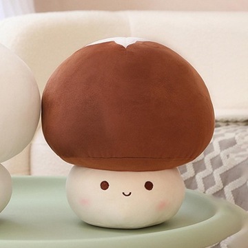 Коллекция плюшевых игрушек для кукол.