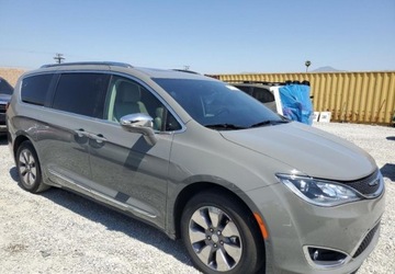 Chrysler Pacifica II 2020 Chrysler Pacifica Auta z USA - Zapytaj o wiecej ofert 3.6 264KM, zdjęcie 3