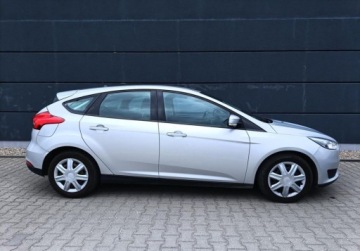 Ford Focus III Sedan Facelifting 1.5 TDCi 95KM 2018 Ford Focus 1.5 D 95KM Nowy Rozrzad Salon PL Vat 23 ASO 1.5 Diesel 95KM, zdjęcie 4