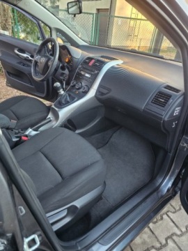 Toyota Auris I Hatchback 1.33VVT-i 100KM 2010 Toyota Auris Salon PL ud.niski przebieg parktronic el. szyby 2x kola, zdjęcie 11